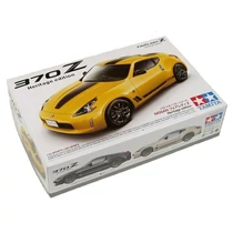 Tamiya Nissan 370Z Heritage Edition autó modell - 1:24