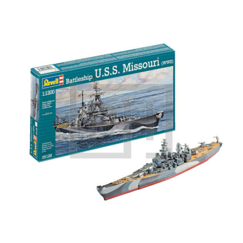 Revell U.S.S. Missouri (WWII) hajó modell - 1:1200